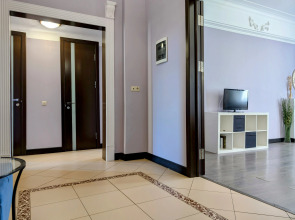 Квартира Свободна - Огромная квартира на реке Яуза