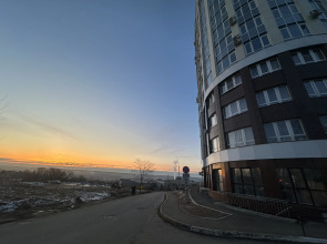 Апартаменты Студия Земля с Видом на Город и Пойму Клязьмы