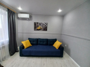 Квартира Просторная 2-к с красивым видом из окна