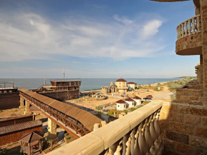 Отель Замок Азов