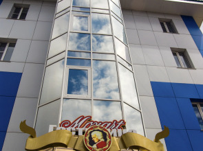 Отель Моцарт