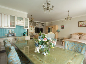 Апартаменты в Центре Ампир