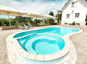 Отель Белая Ива