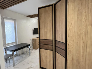 Апартаменты Актер House