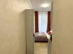 Апартаменты 2 Комфортно и Точка на Большой Якиманке 35с1