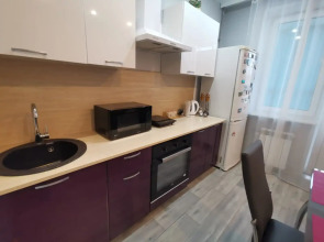 Квартира День и ночь на Родионова