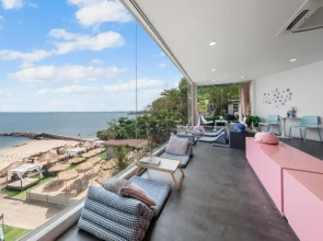 Курортный отель Golden Tulip Pattaya Beach Resort