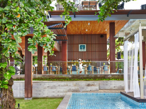 Отель Maya Sanur Resort & Spa