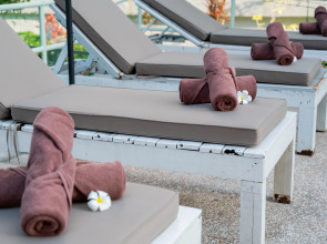 Отель Hillside Resort Pattaya