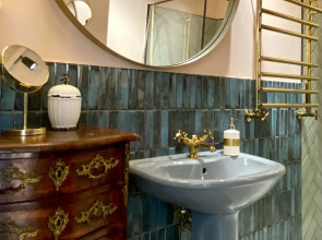 Апартаменты ApartMari Уникальный Люкс с видом на город