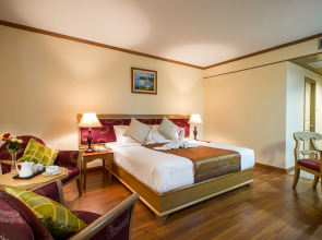 Отель Siam Mandarina