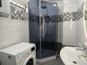 Квартира Уютные апартаменты возле парка Ынтымак