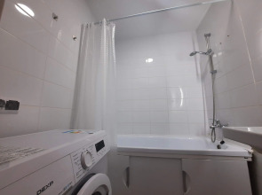 Апартаменты Дизайнерская Двушка в ЖК Амурский парк