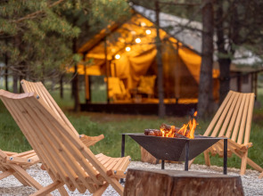 Глэмпинг Альпен Камп