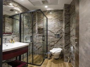 Отель Heaven Premium Airport