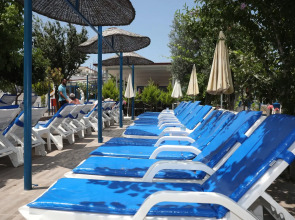 Апартаменты Mavi Restaurant & Apartments 1