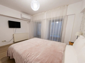 Отель Avenue Parliament