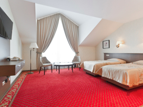 Отель Дрозды Клуб