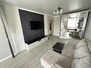 Апартаменты на Бибика 24 с видом на горы