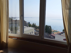 Апартаменты на Черноморской 1И