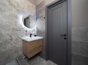 Отель Артман