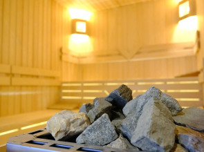 Отель Oscar Seaside Hotel & Spa