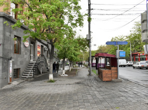 Квартира Metro apartments