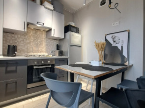 Апартаменты J&S Apartment