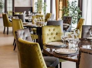 Отель Hills Resort Hotel