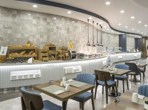 Отель Hampton by Hilton Istanbul Arnavutkoy