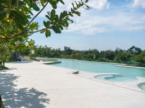 Апартаменты Laguna Beachside 1101