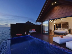 Grand Park Kodhipparu Hotel