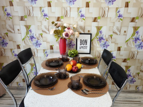 Квартира Уютная и чистая в новом тихом районе рядом с центром