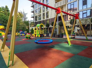 Апартаменты у Дендрария в ЖК Метрополь на самом высоком этаже, где есть бассейн