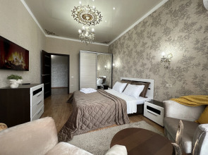 Апартаменты Le Majestic Lux возле Парка by Sutki26