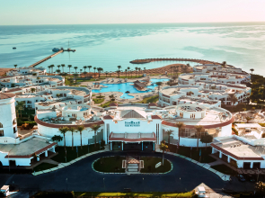 SUNRISE Alma Bay Resort