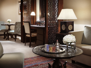 Отель Palace Downtown