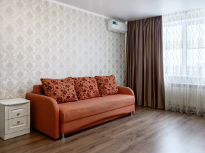 Квартира Уютная двухкомнатная квартира в Батайске