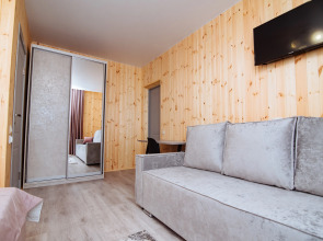 База Отдыха Hotel Brusnika