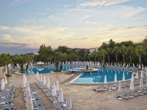 Отель Botanik Hotel & Resort