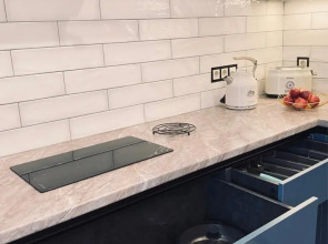 Квартира Типанова 23