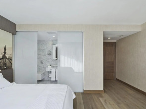 Boutique Saint Sophia Hotel