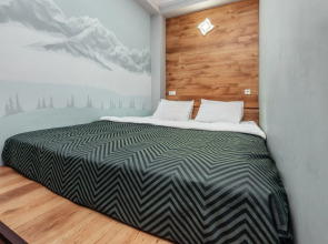 Апартаменты Дизайнерская студия около подъемника