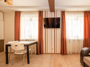 Апартаменты на Романа Брянского 8/1