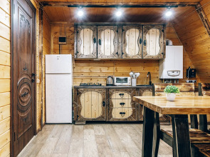 Коттедж в Лесу с Бассейном от Квартирукинг