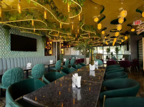 Отель Carat Yerevan