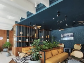 Апартаменты Дизайнерские с бассейном и морем вместимостью от 1 до 3 гостей от собственника