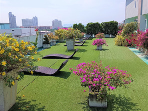 Апартаменты Laguna Beach Resort 3 The Maldives