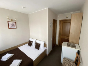 Гостиница Постоялецъ