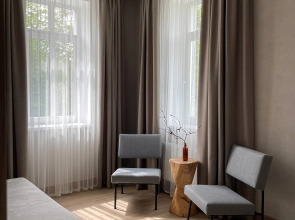 Отель Лес Георга